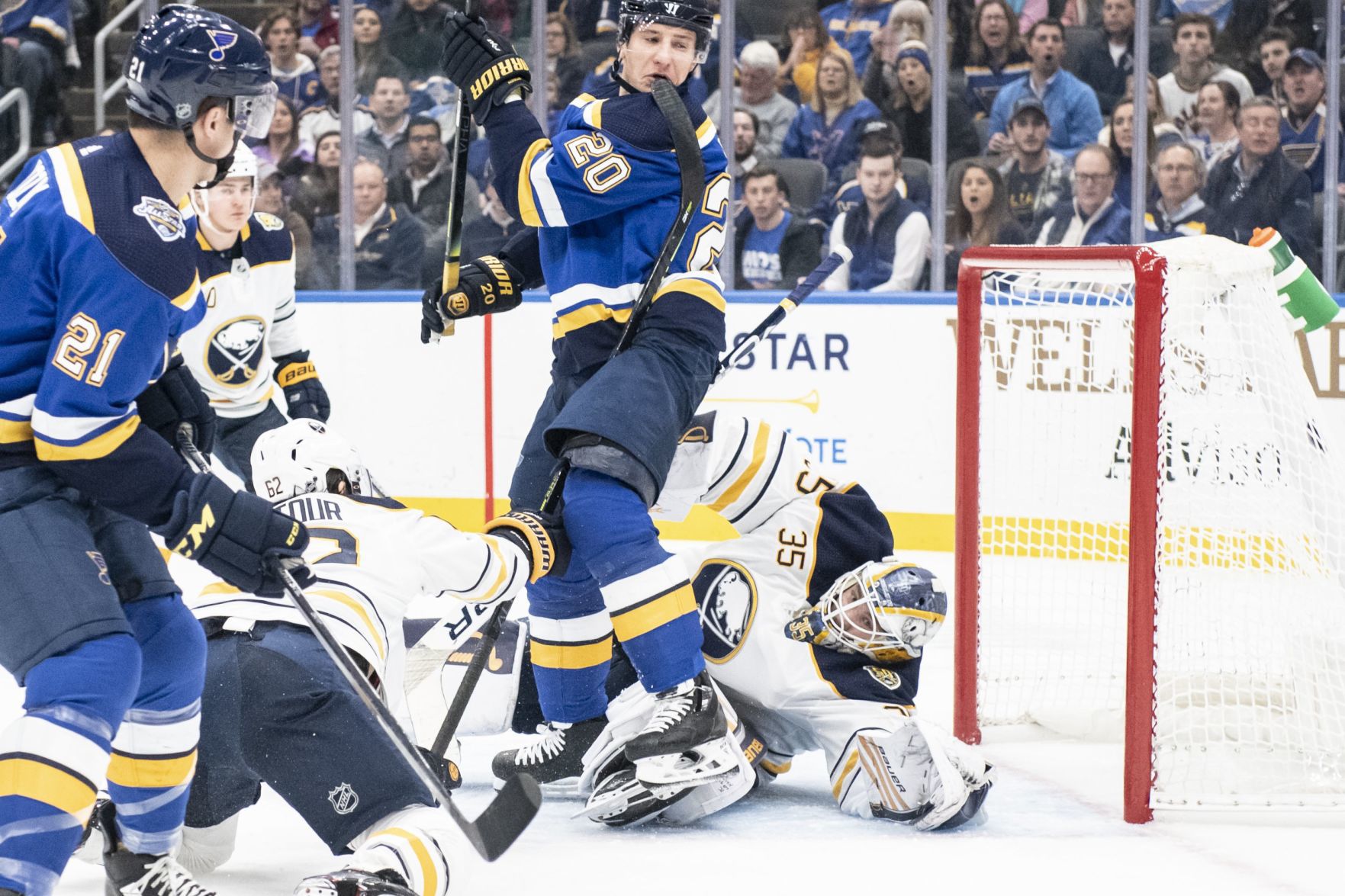 Blues victorious over Sabres